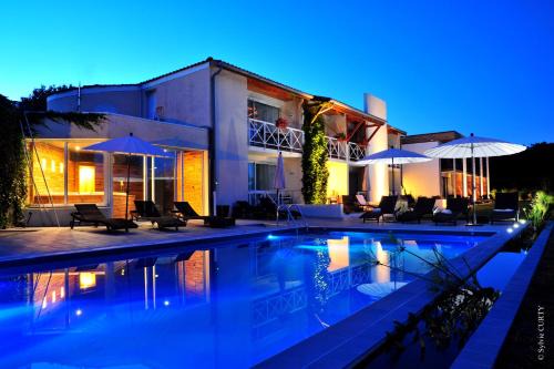 Trizay Hôtel | Les Jardins du Lac