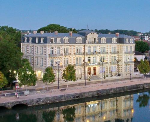 Verdun Hôtel | Les Jardins du Mess