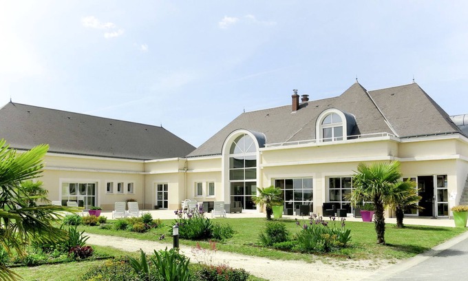 Azay-le-Rideau Maison | Les Jardins Renaissance by Interhome
