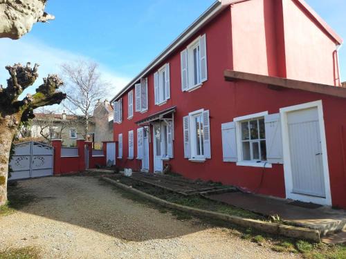 Oyonnax Appartement | Les lunettes d'Oyo 01