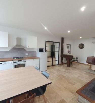 Chateauvillain Appartement | Les Murmures Desbordes