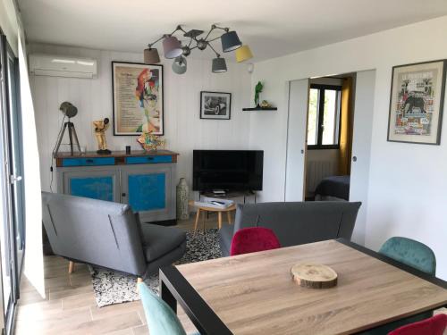 Saint-Simon-de-Bordes Maison | Les paillotes des îles et ré