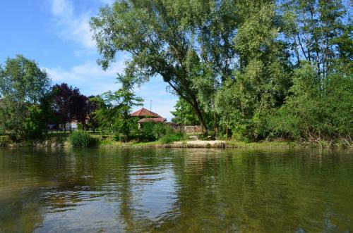 Magnicourt Maison | Les pieds dans L'aube