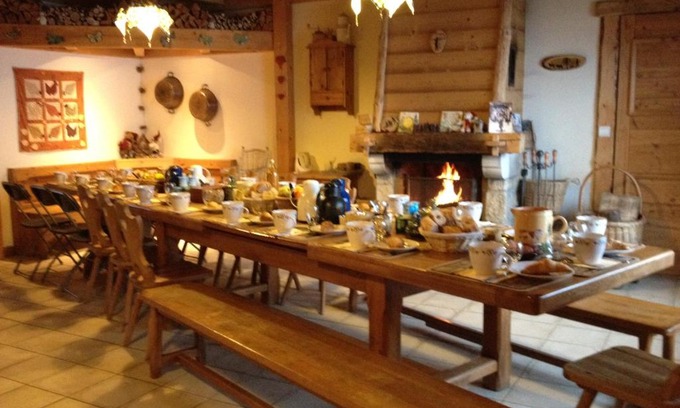 Saint-Eustache Chalet De Ski | Les Pralets Plus