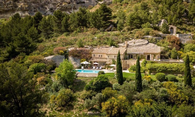 Les Baux-de-Provence Villa | Les Rochers - Cinq Chambres Villa, Couchages 10