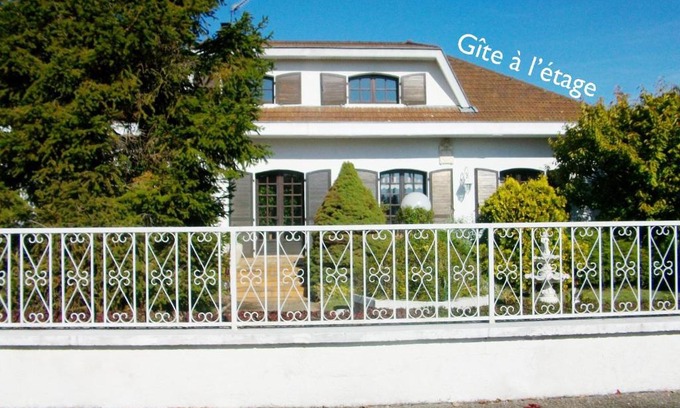 Boisset-les-Montrond Maison | Les Roses de Rita