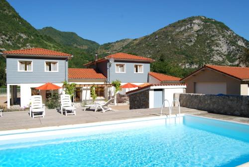 Niaux Maison | Les Terrasses De Castelmerle