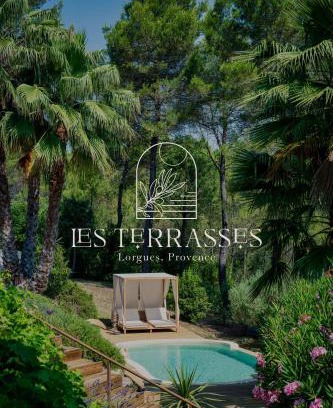 Lorgues Lit Et Petit-Déjeuner | LES TERRASSES DE LORGUES - B&B de charme en Provence