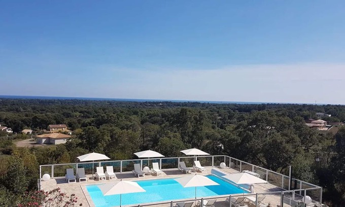 Serra-di-Fiumorbo Appartement | LES TERRASSES D ACQUACITOSA TERRAZZA DI U FALCU T3