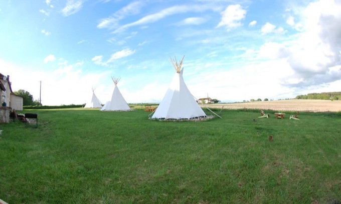 Cornille Location De VR | Les Tipis de Bayot