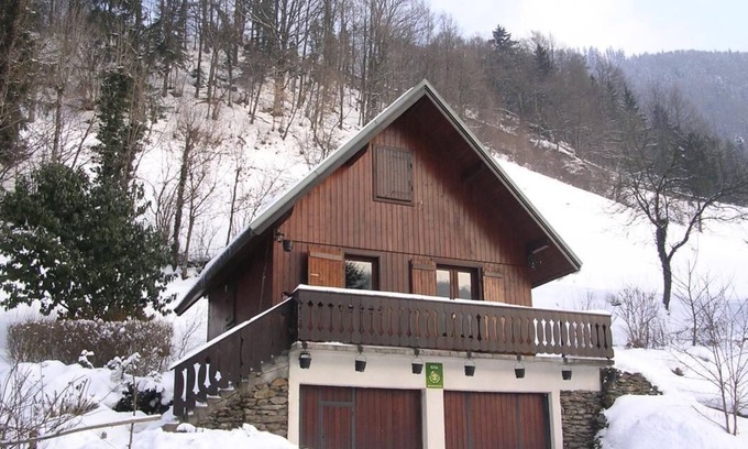 Queige Maison | LES VERNES - QUEIGE - Gîte
