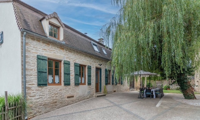 Jully-les-Buxy Maison | Les Volets Verts - Maison pour 10p avec Jardin