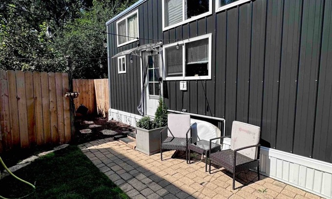 Burr Ridge Maison | Less is more! Pet friendly Tiny Home near Chicago!