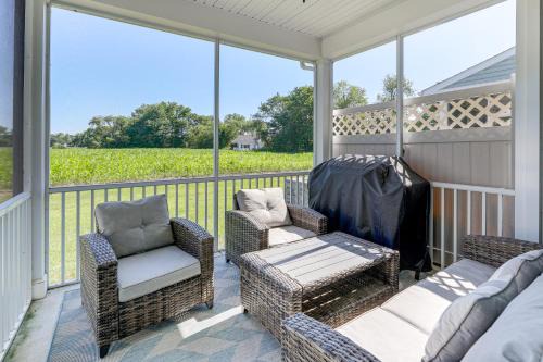 Millville Maison | Less Than 4 Mi to Bethany Beach Boardwalk Family Townhome