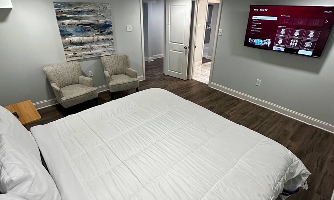 Broadmoor Maison | Let the Good Times Roll and Enjoy Nola with Us.Great Uptown Location !!!
