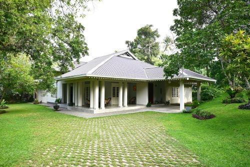 Kandy Villa | Lewella House Kandy a Tranquil Villa