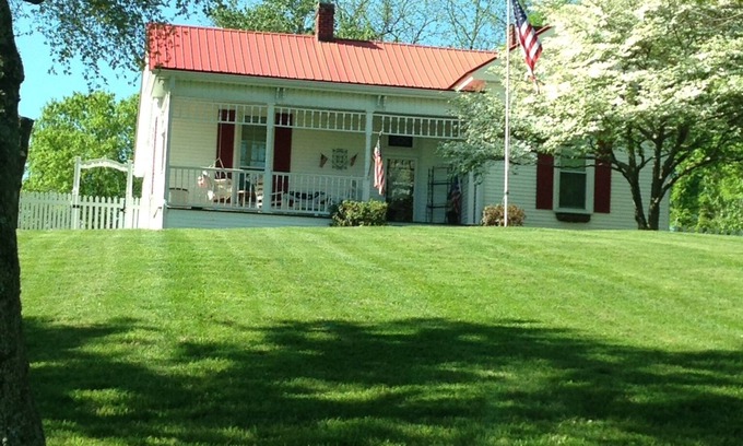 Thompson's Station Autre | Liberty Farm - Ferme historique avec piscine; 7 couchages