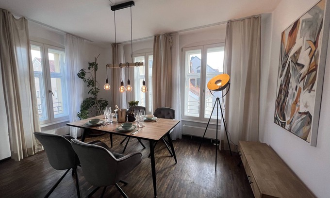 City Centre Regensburg Appartement | Liboria: Stylish old town apartment