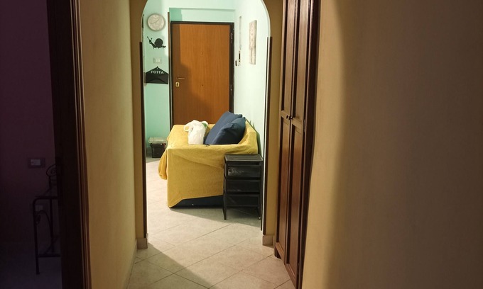 Prenestino-Centocelle Maison | Lichen house -
