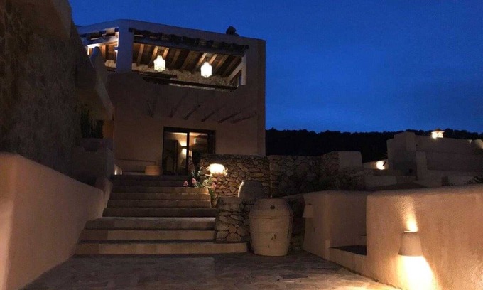 Puerto San Miguel Appartement | La vie à Ibiza dans le nord idyllique de l'île,