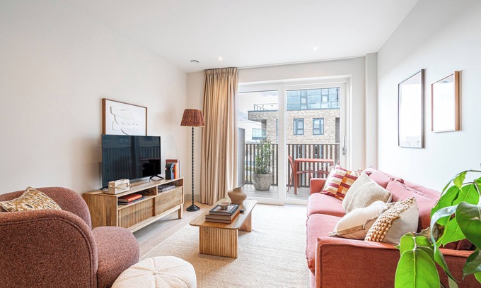 Whittington Appartement | Light and Space Retreat
