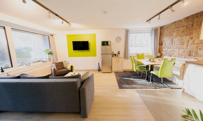 Hemfurth-Edersee Appartement | Light-flooded architect's house in a quiet location Apartment "Green"