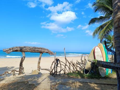 Komari Maison | Light House Beach Hut