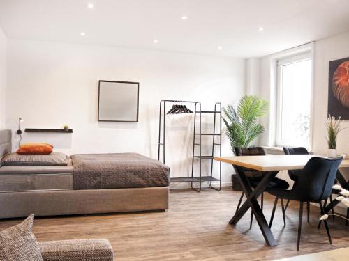 Wenden Appartement | LIGHTPLACE Größere Gruppen 4 Einzelzimmer Boxspring Smart TV Biergarten Restaurant