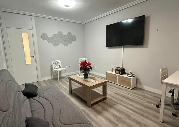Dos Hermanas Maison | Like Home