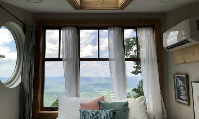 Lookout Mountain Maison | Lil 'Haven Tiny House