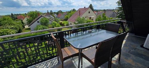 Balatonfured Appartement | Lila Füge Vendégház