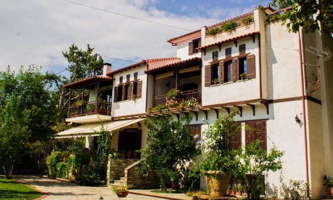 Volos Maison | Lila House