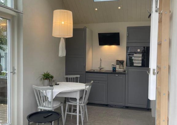 Raa Appartement | Lilla kyrkhuset på Råå
