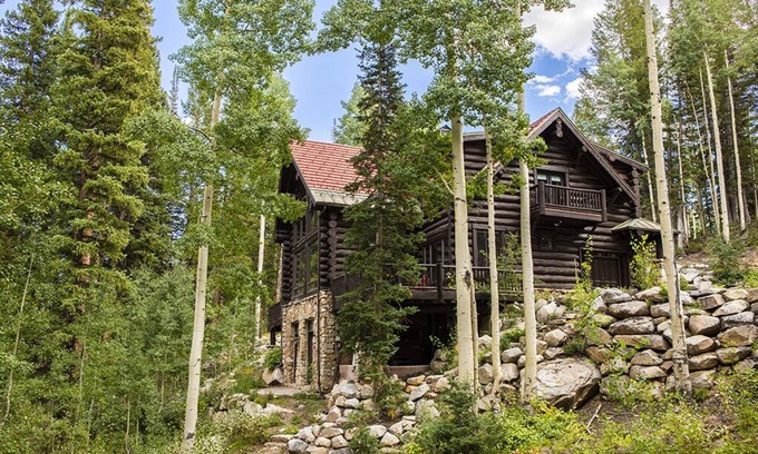Salt Lake Mountain Resorts Cabine | Luxe, ski in / ski out home avec bain à remous près de Brighton Ski Resort.