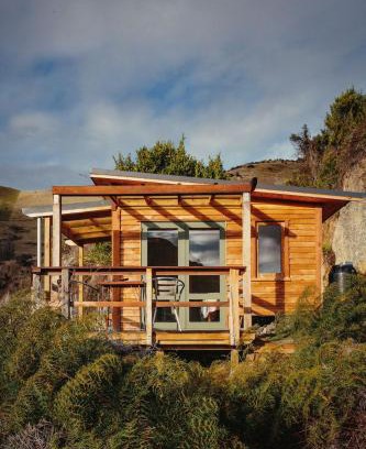 Broomfield Chalet De Ski | Lime Hut with wood burning sauna - Waipara Narrows