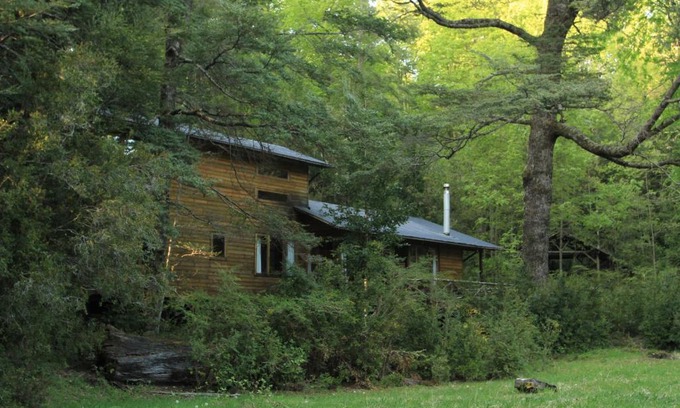 Neltume Maison | Linda Cabaña en Reserva HuiloHuilo