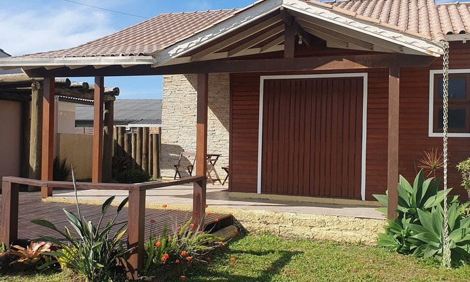 Arroio do Sal Maison | Linda Casa com Piscina a 50m da Praia