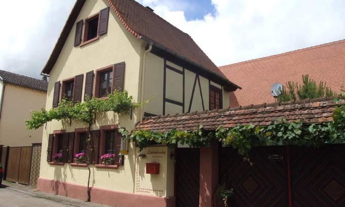 Edesheim Appartement | Lindenbornhof