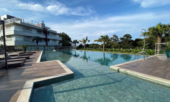 Campeche Norte Appartement | Lindo Apto em Condo Clube em Frente ao mar do Campeche