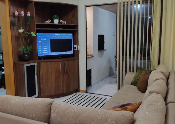 Andorinha Appartement | LINDO AP NA RUA 252, NO CORAÇÃO DE MEIA PRAIA