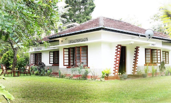 Katugastota Maison | Lion Shade Tourist Bungalow