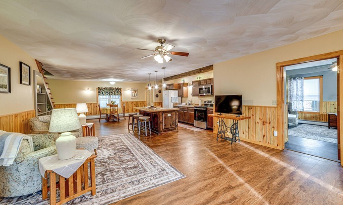 Lisle Appartement | Lisle Apt: 4 Mi to Dorchester Lake!