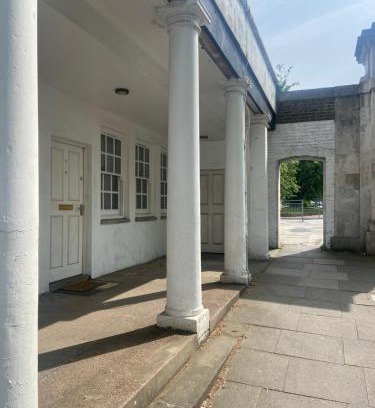 Woolwich Riverside Maison | Listed building close to River Thames