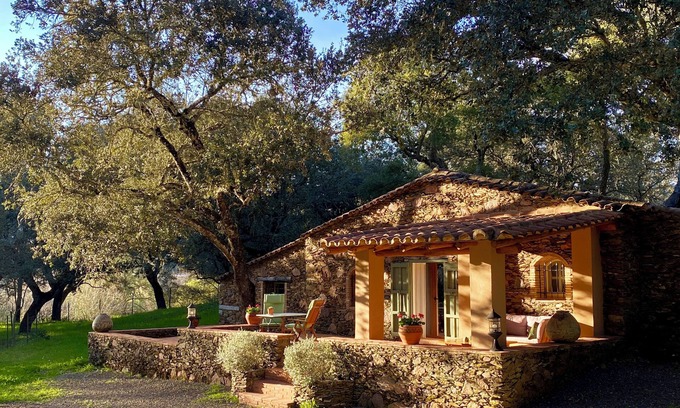Cortelazor Cottage | Écoutez le son du silence ... Valle del Arroyo Casas Rurales - B&B