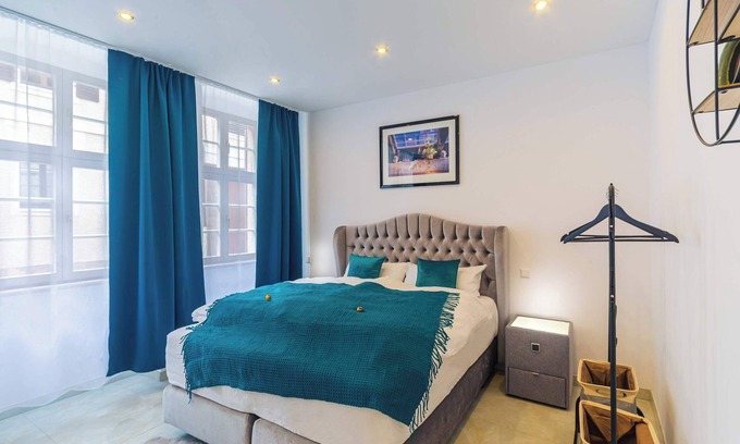 Ladenburg Appartement | Lit Living: Luxury - Box Spring - Between Mannheim and Heidelberg - Netflix