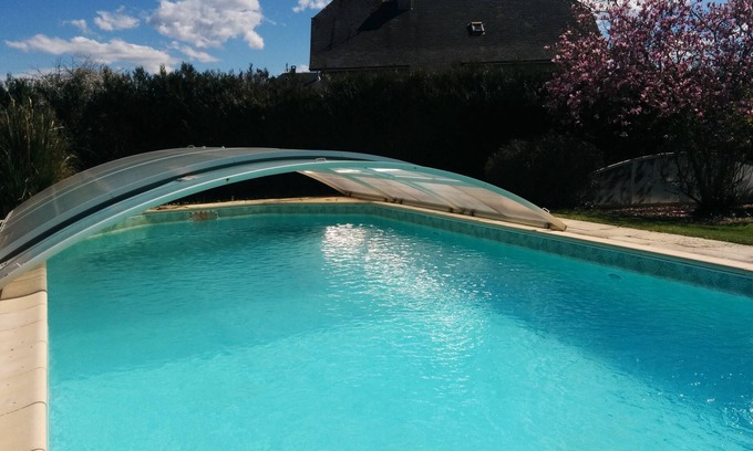 Oloron-Sainte-Marie Cottage | petit paradis bearnais, confort, calme, piscine,activités tres variées