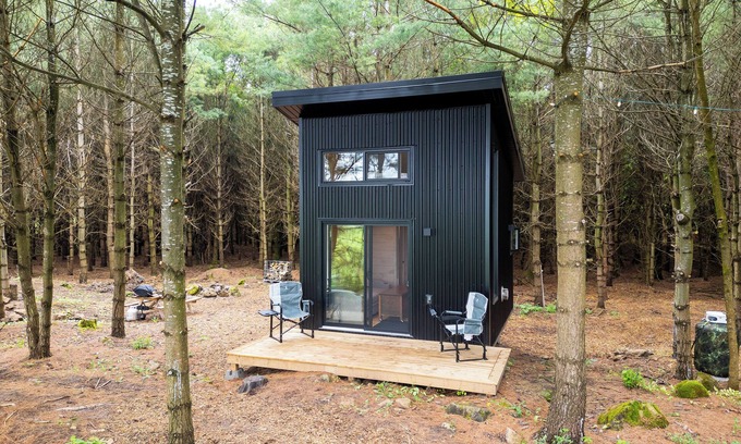 Chatsworth Cabine | Little Cabin in the Pines