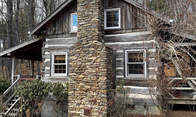 Fleetwood Cabine | Little Creek Cabin, 2 bedrooms, 1.5 Baths (Sleeps 4)