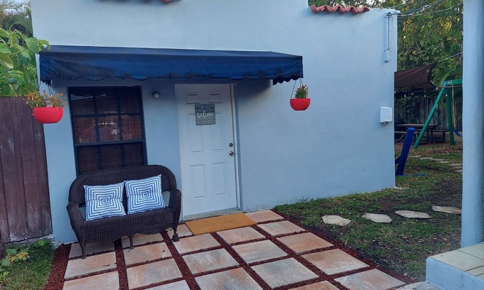 Coral Way Maison | Maison d'hôtes de style espagnol Little Havana par calle 8