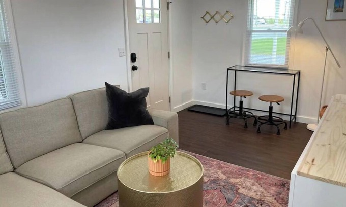 Ono Maison | Little House On Lincoln, Near Hershey